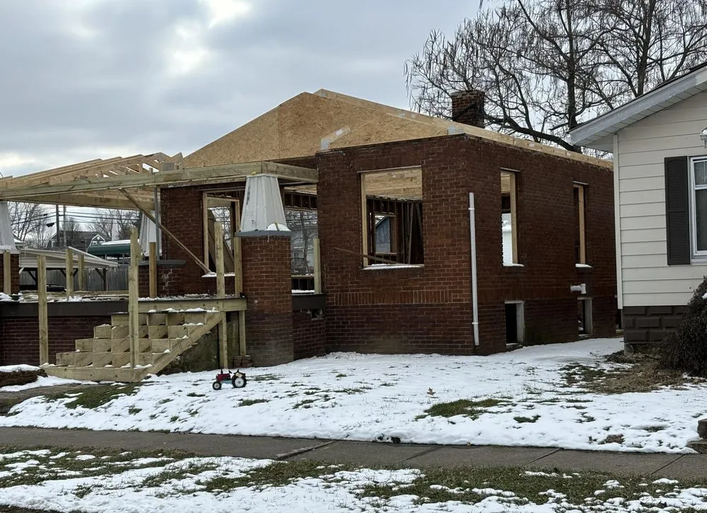 Slide of 5 Star Construction