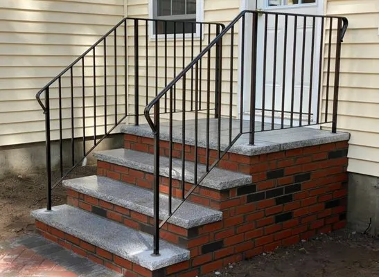 5 Star Masonry and Construction Logo