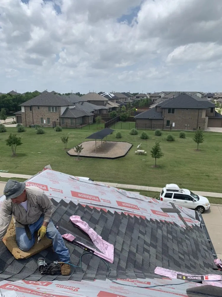 Slide of 50 Stars Roofing