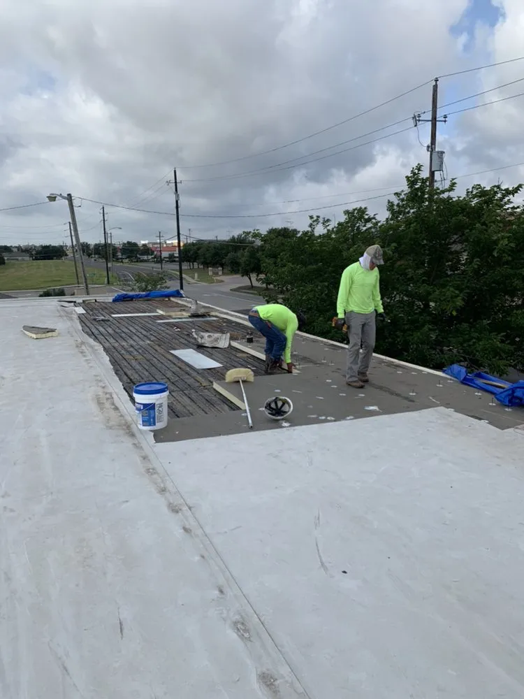 Slide of 50 Stars Roofing