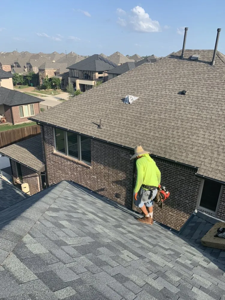 Slide of 50 Stars Roofing