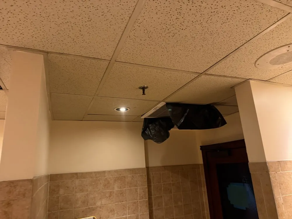 Slide of 502 Advance Tech