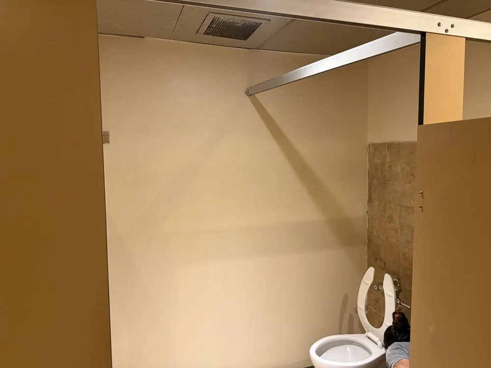 Slide of 502 Advance Tech