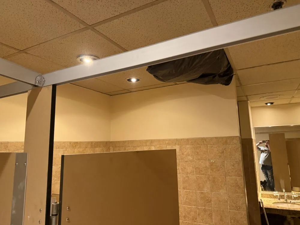 Slide of 502 Advance Tech