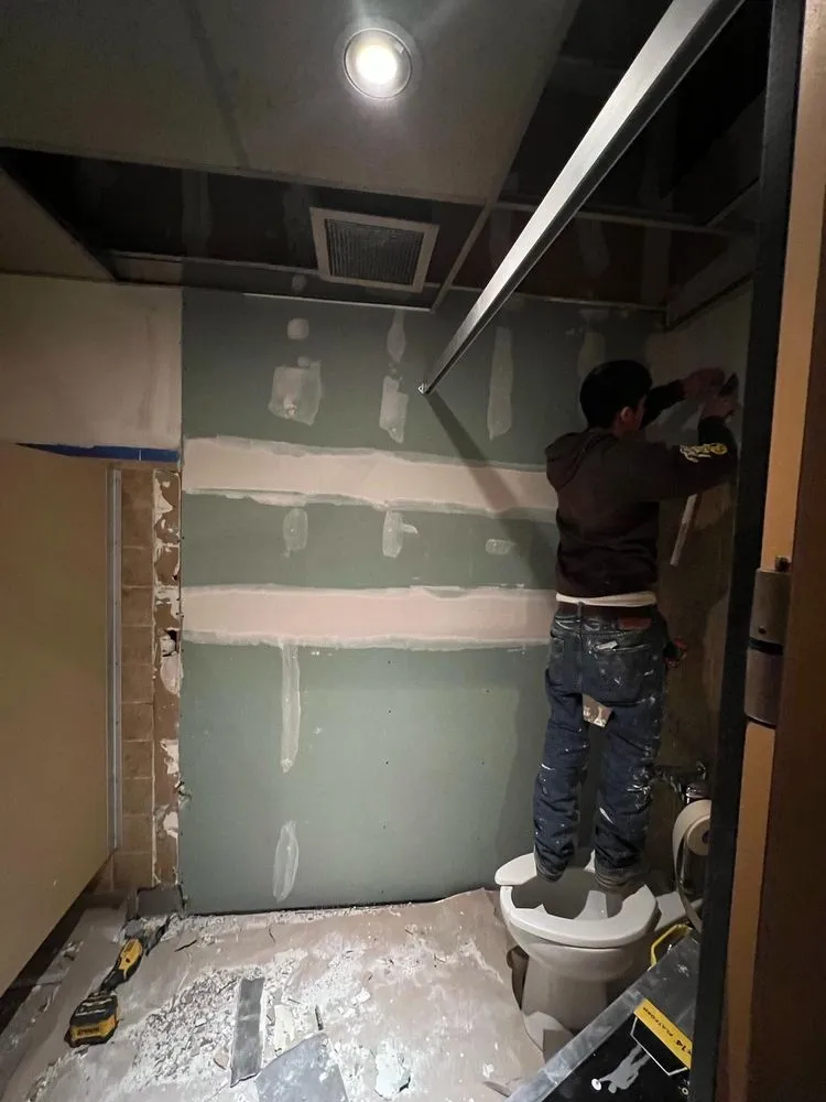 Slide of 502 Advance Tech