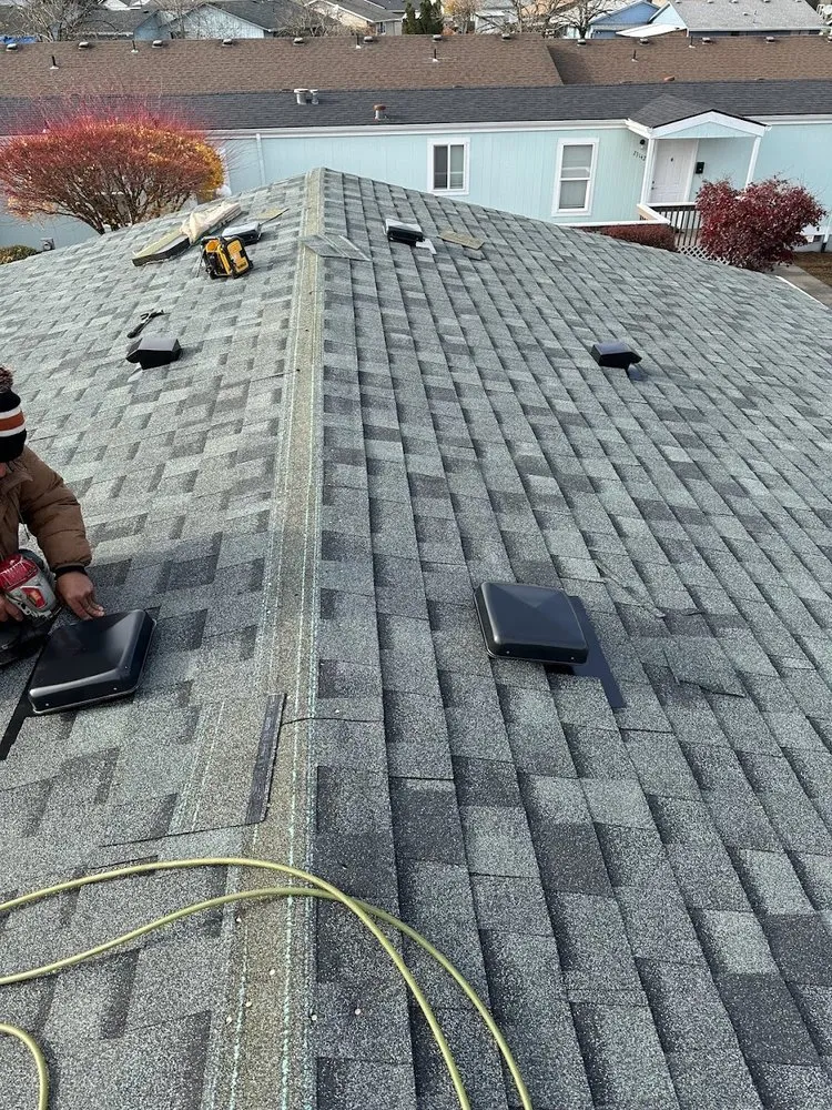 Slide of 503 Roofers