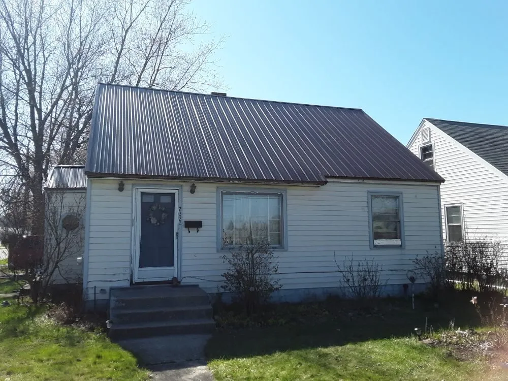 Slide of 5EVER Roofing & Siding