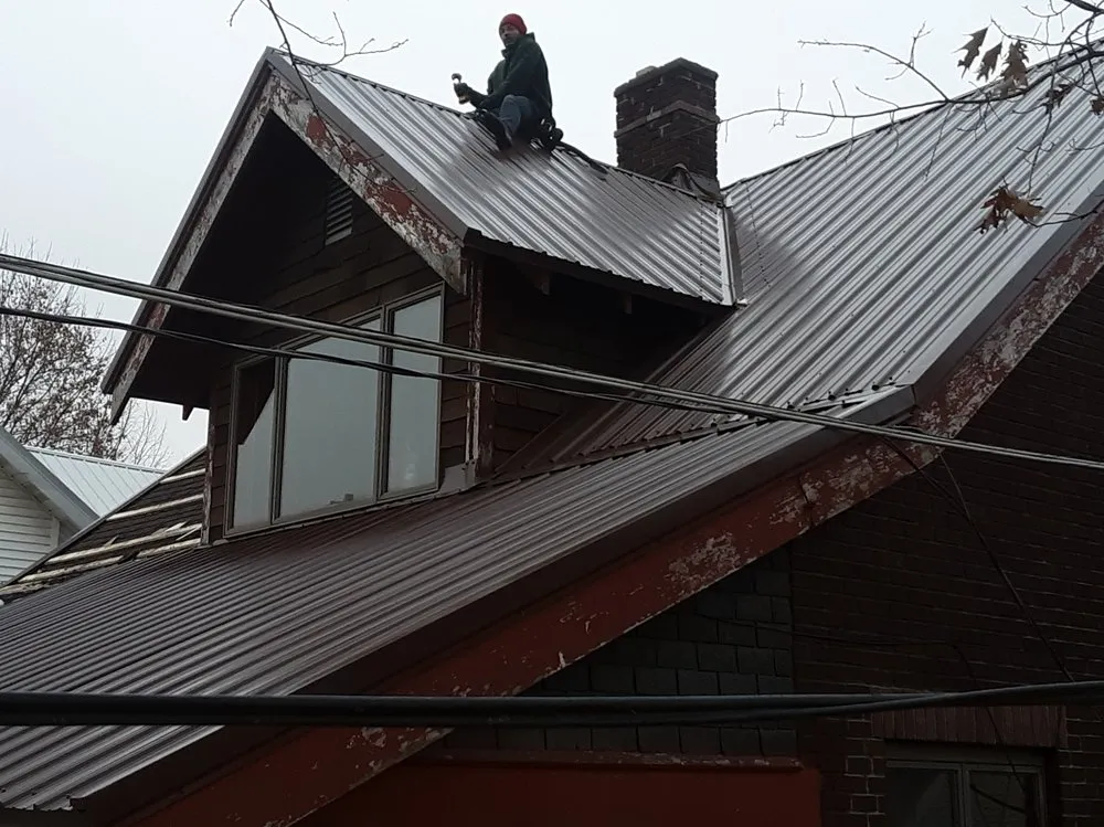 Slide of 5EVER Roofing & Siding