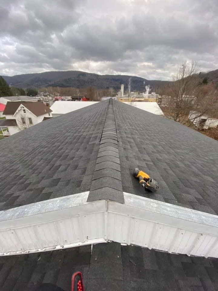 Slide of 607 Roofing