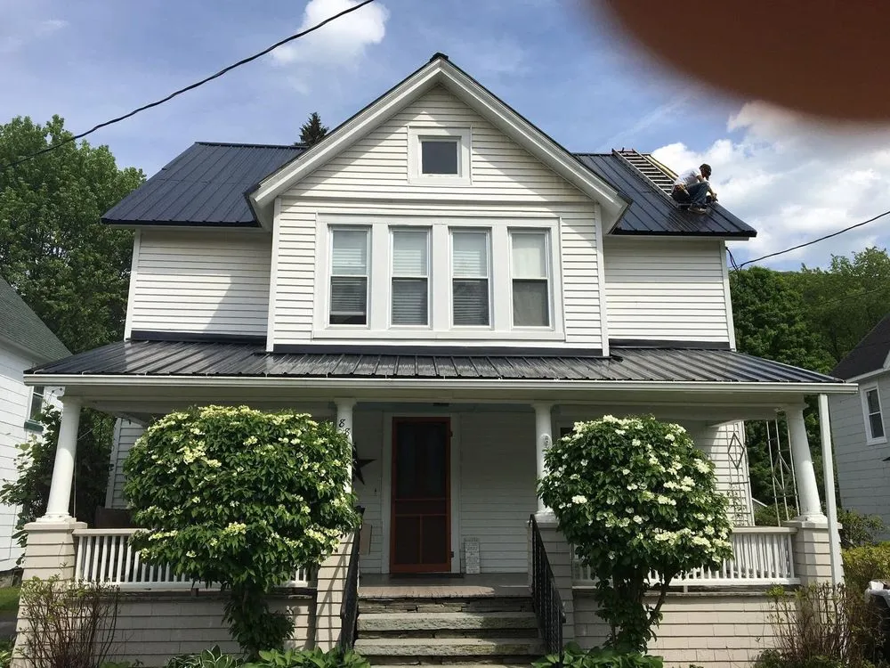 Slide of 607 Roofing