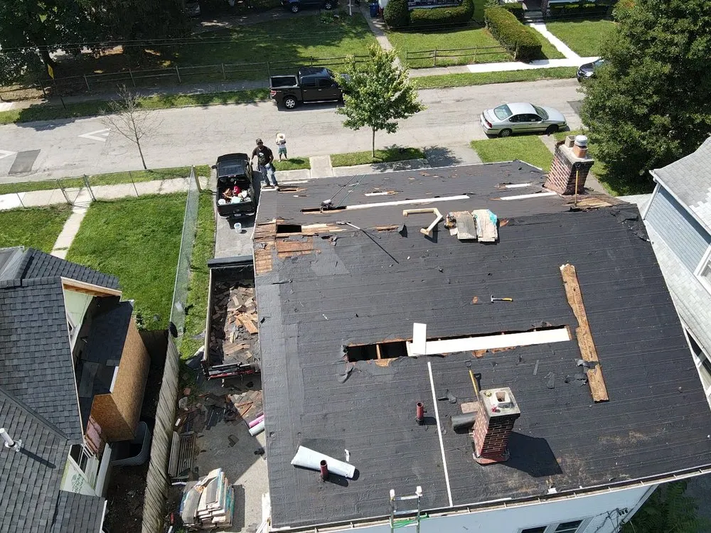 Slide of 614 Ispanic Roofers Acacio