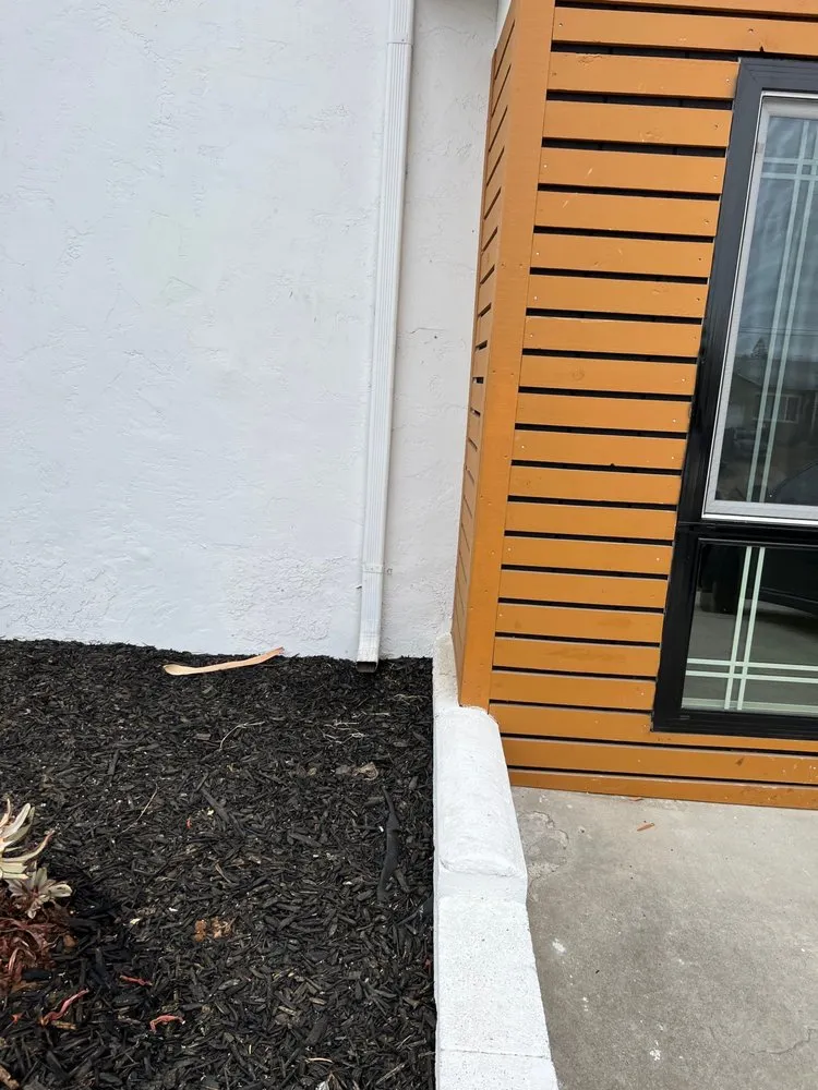 Slide of 619 Roofing