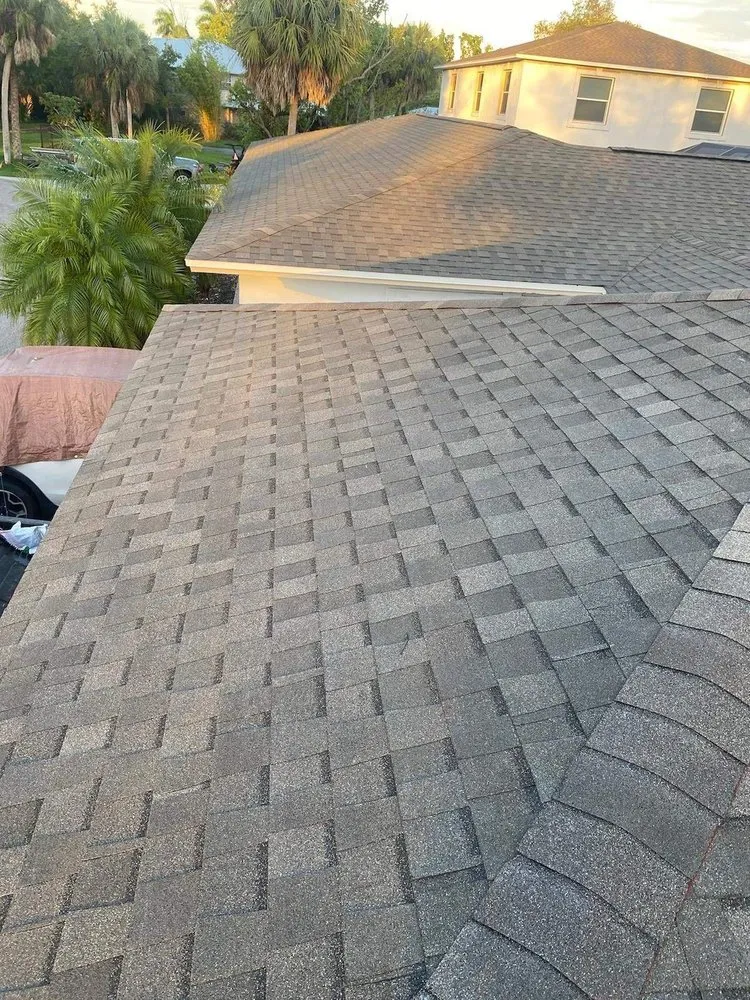 Slide of 6D Roofing & Consulting