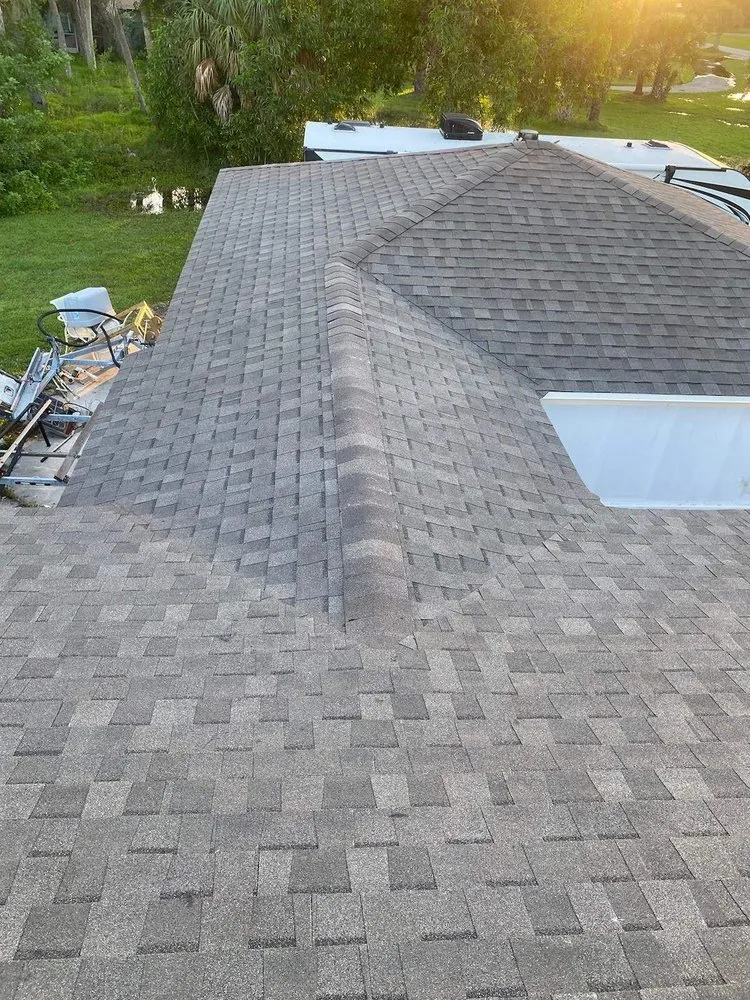 Slide of 6D Roofing & Consulting