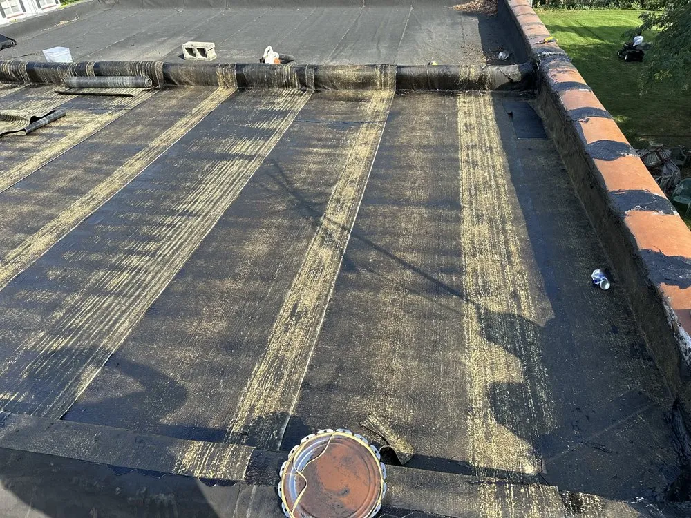 Slide of 7 Days Roofing