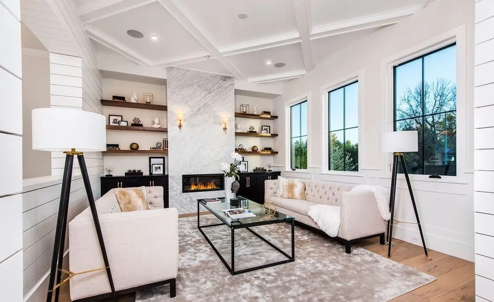 Slide of 7 Star Remodeling