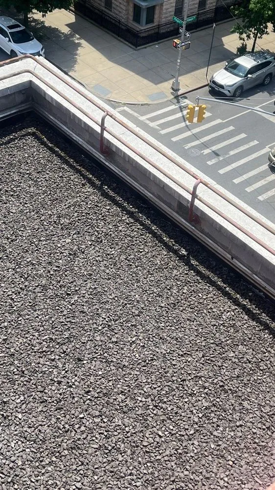 Slide of 718 Roofing Corp