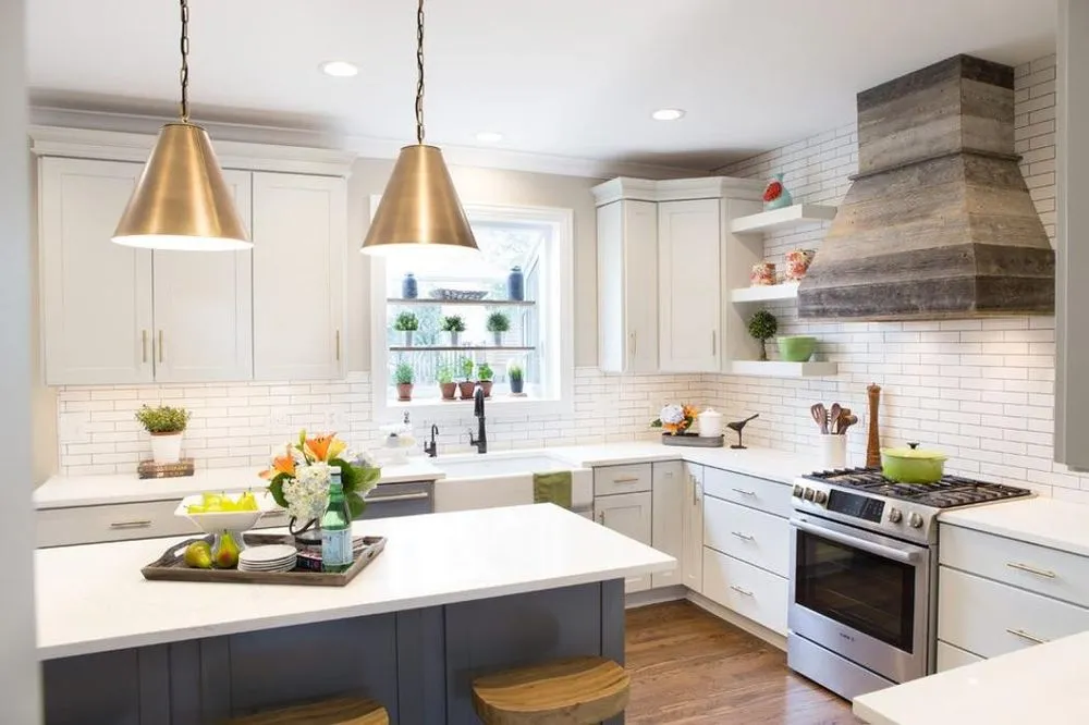 Slide of 770 Construction