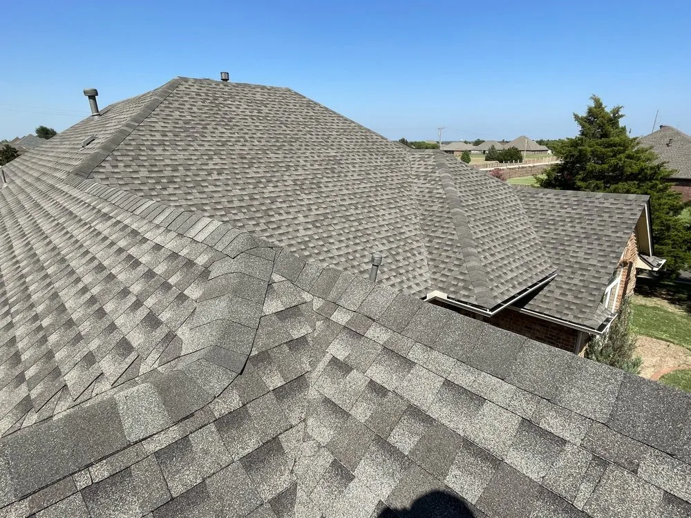 Slide of 777 Roofing & Construction