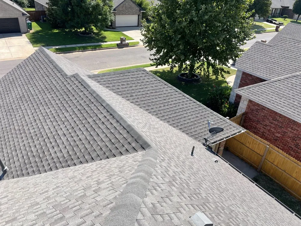 Slide of 777 Roofing & Construction