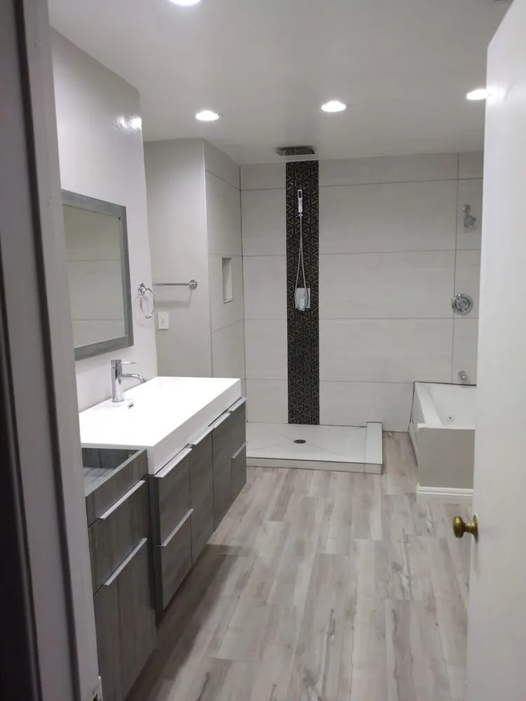 Slide of 7G’S Remodeling & Construction