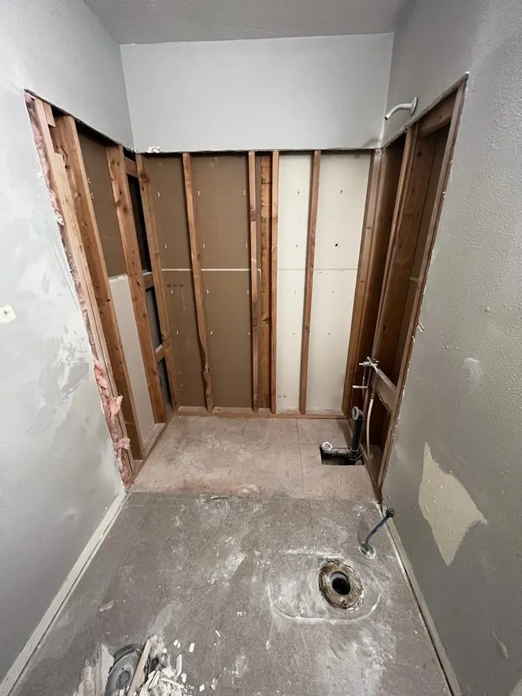 Slide of 801 Extreme Renovations