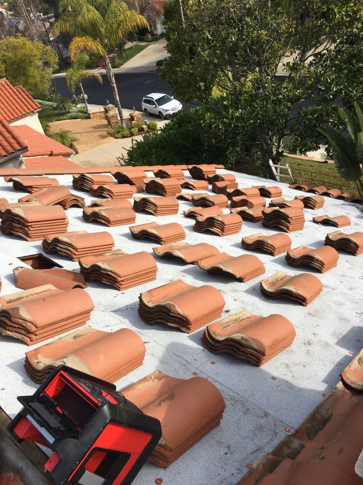 Slide of 805 Construction & Roofing