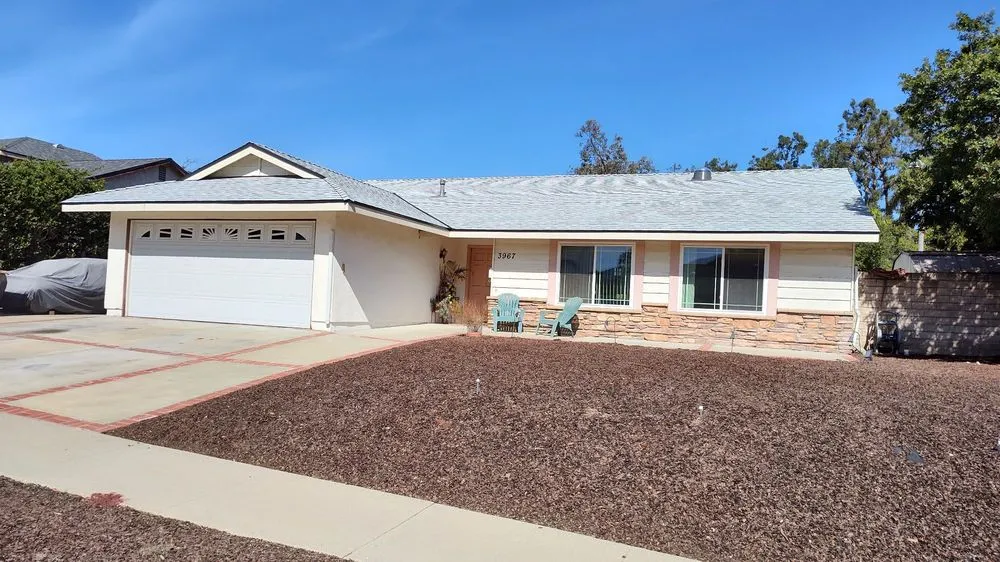 Slide of 805 Construction & Roofing