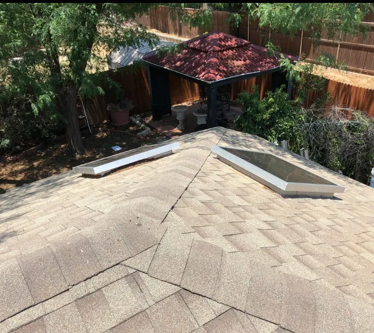 Slide of 806 Roofing and Construction