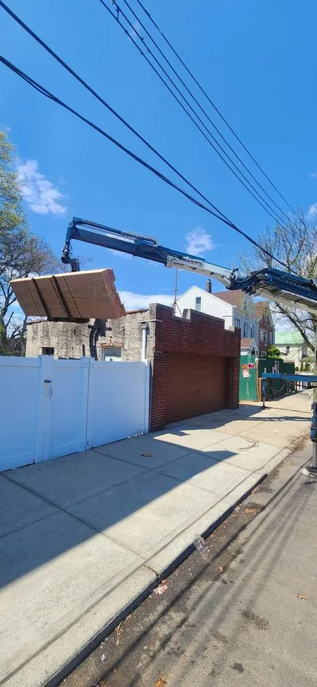 Local shingle roofing service in South Richmond Hill, NY - 9 Yards Builders
