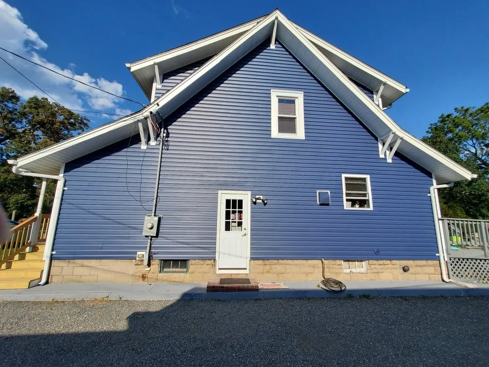 Slide of 911 Alexander Construction