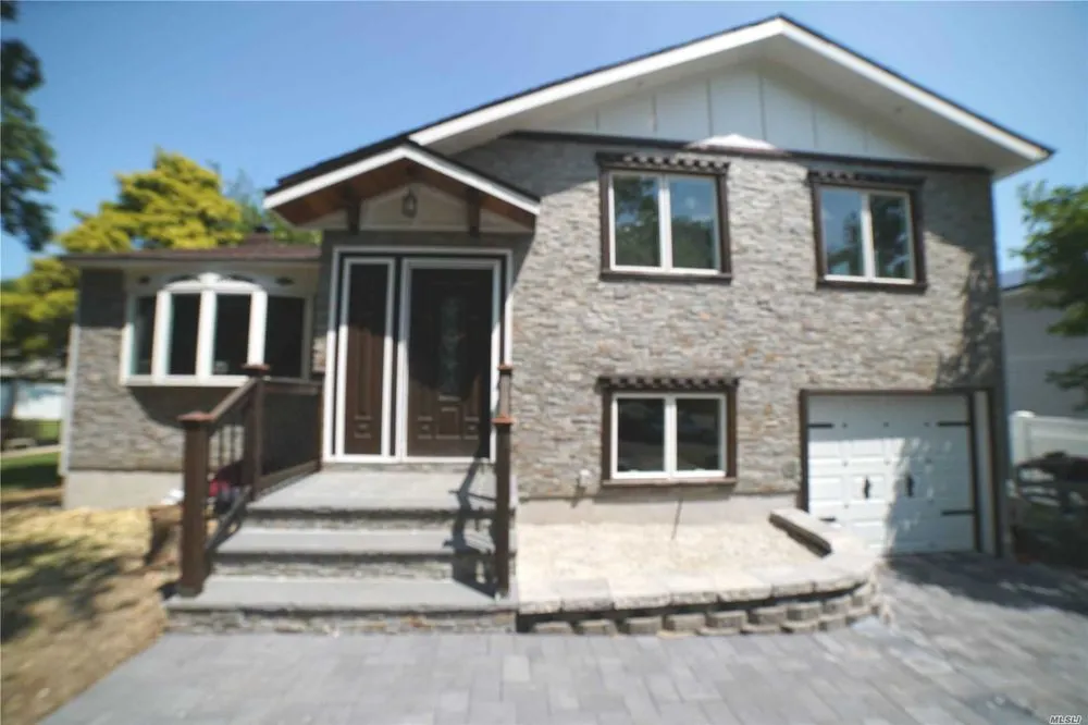 Slide of 911 Alexander Construction