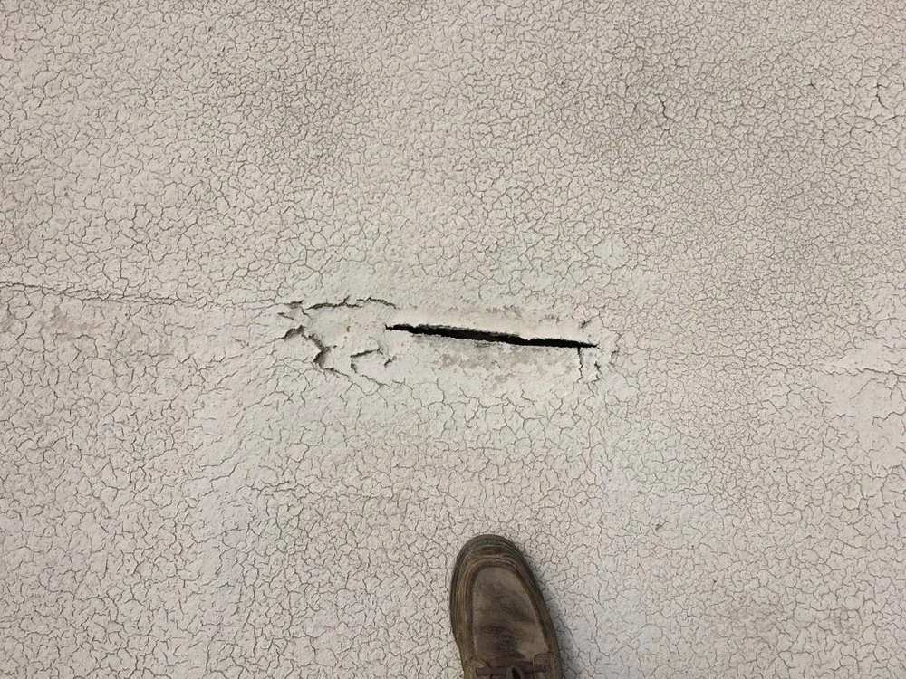 Slide of 911 Fix My Roof