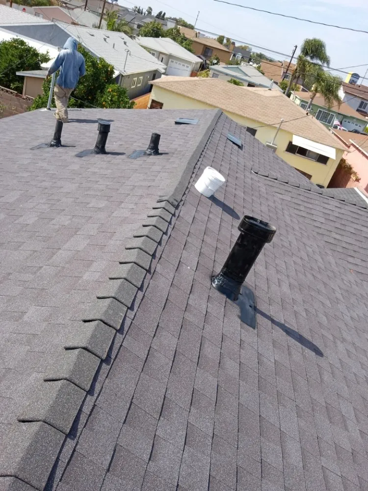 Local roof inspection experts serving San Fernando Valley, CA - 911-roofer