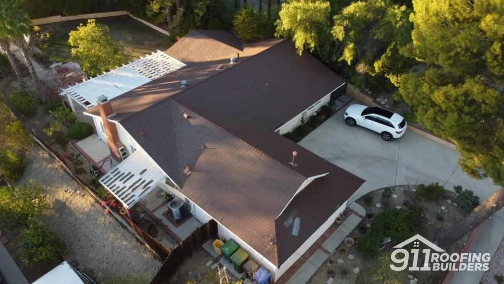 Slide of 911 Roofing Builders