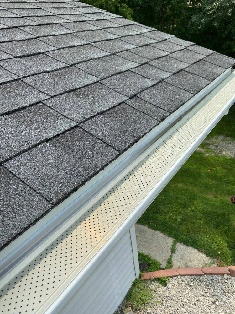 Slide of 911 Roofing Services