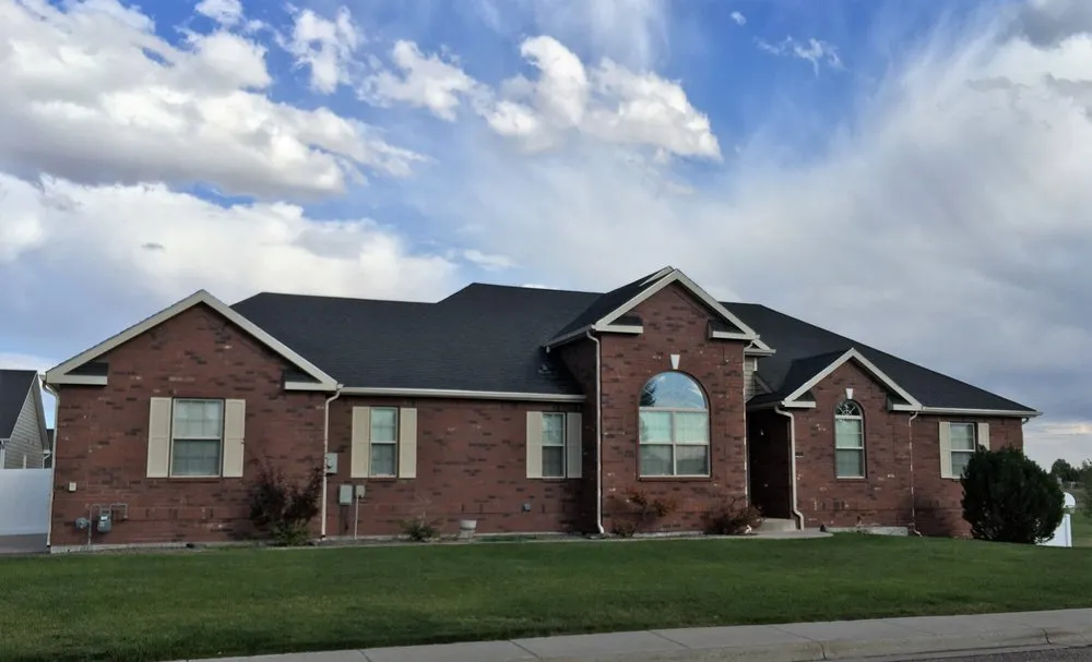 Slide of 911 Roofing Solutions