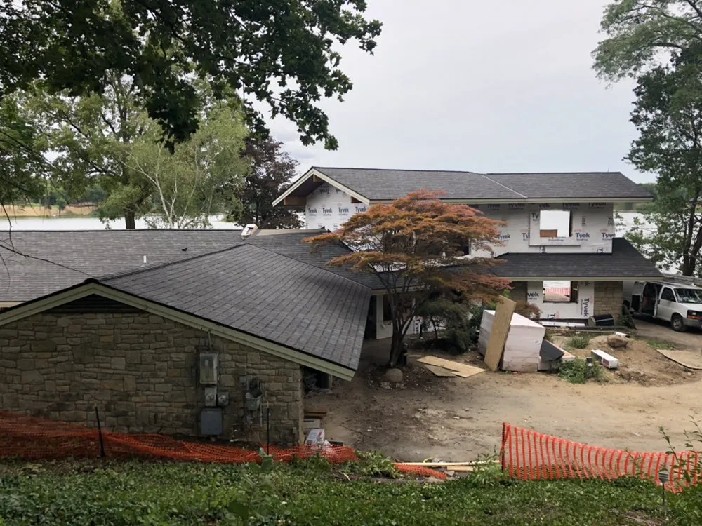 Slide of 911 Roofing