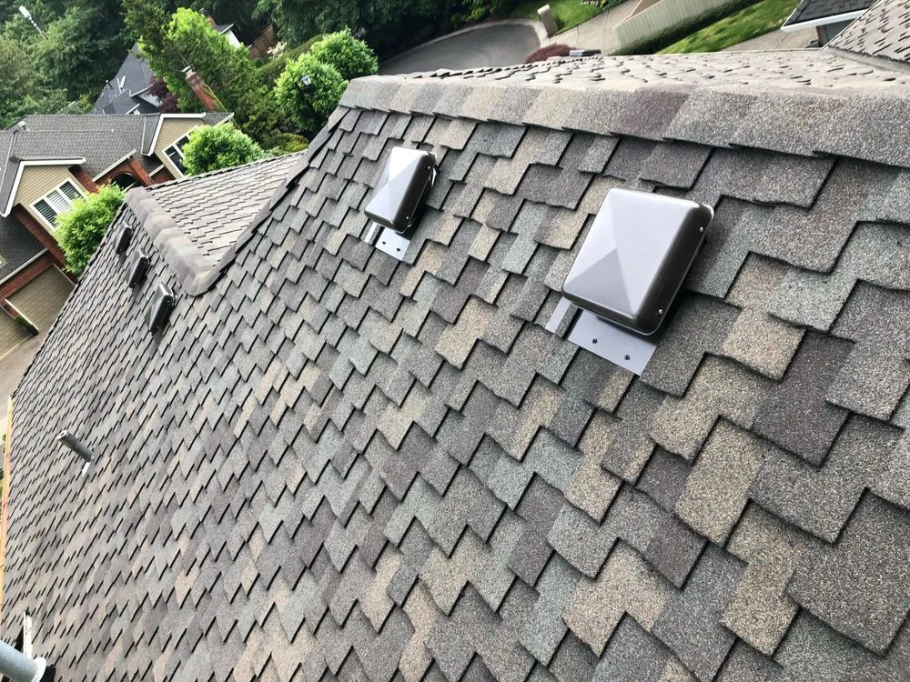 Slide of 916 Roofing