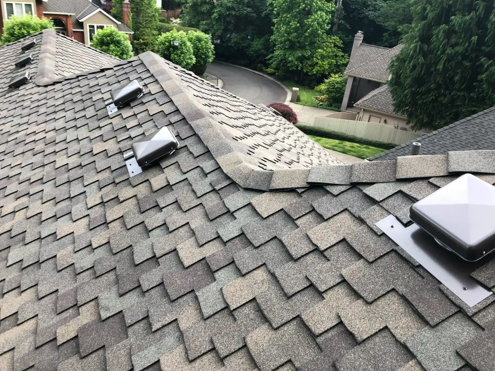 Slide of 916 Roofing