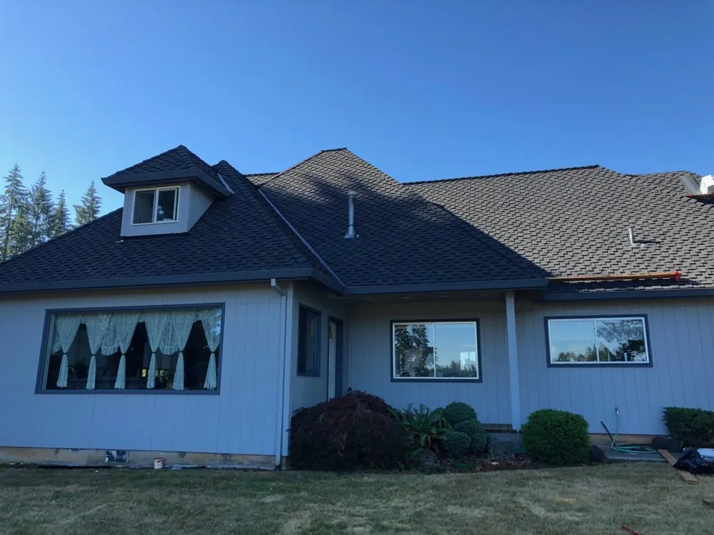 Slide of 916 Roofing