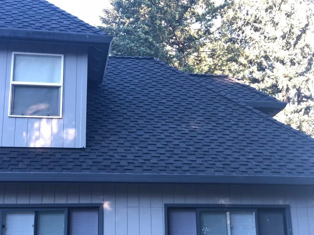 Slide of 916 Roofing