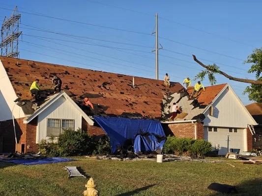 918 Roofing & Restoration Logo