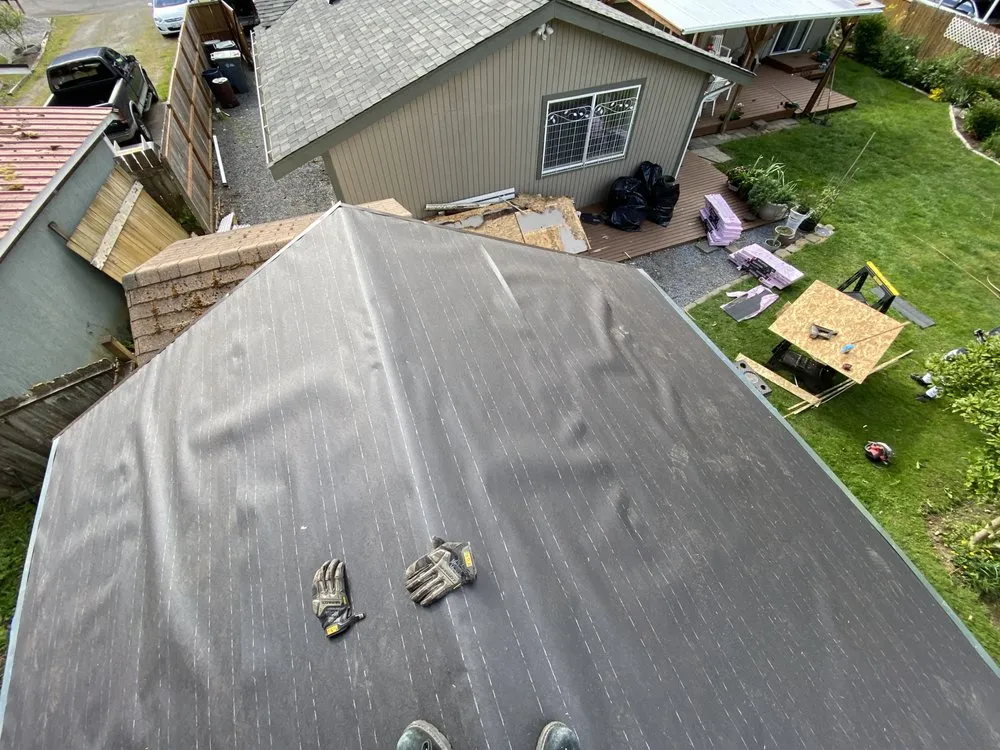 Slide of 965 Construction