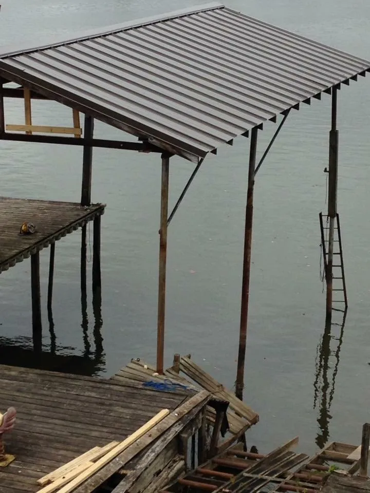 Slide of A & A Roofing