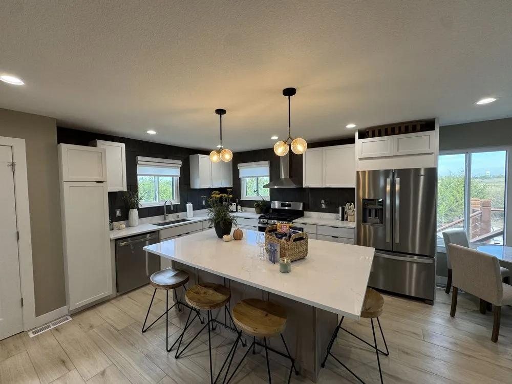 Slide of A & A Royal Contracting