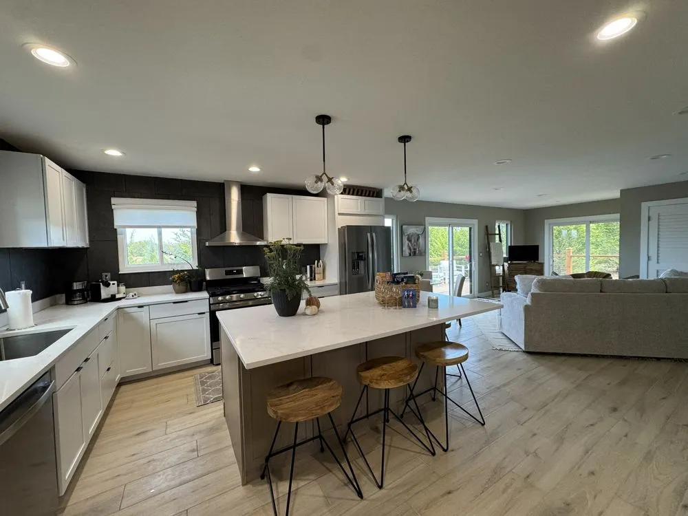 Slide of A & A Royal Contracting