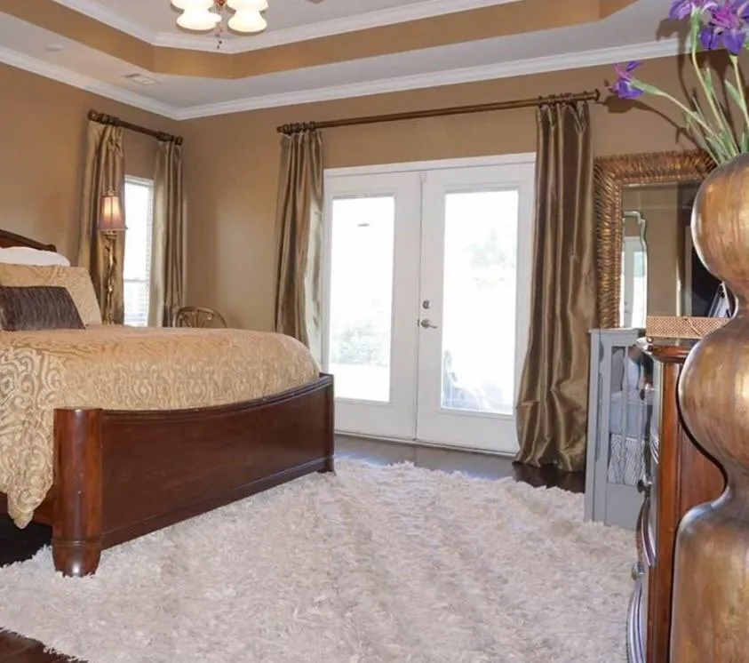 Slide of A & B Contracting