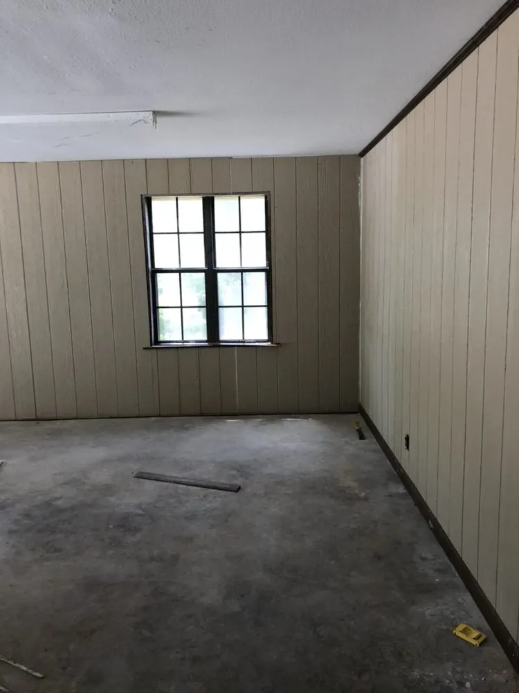 Slide of A & B Contracting