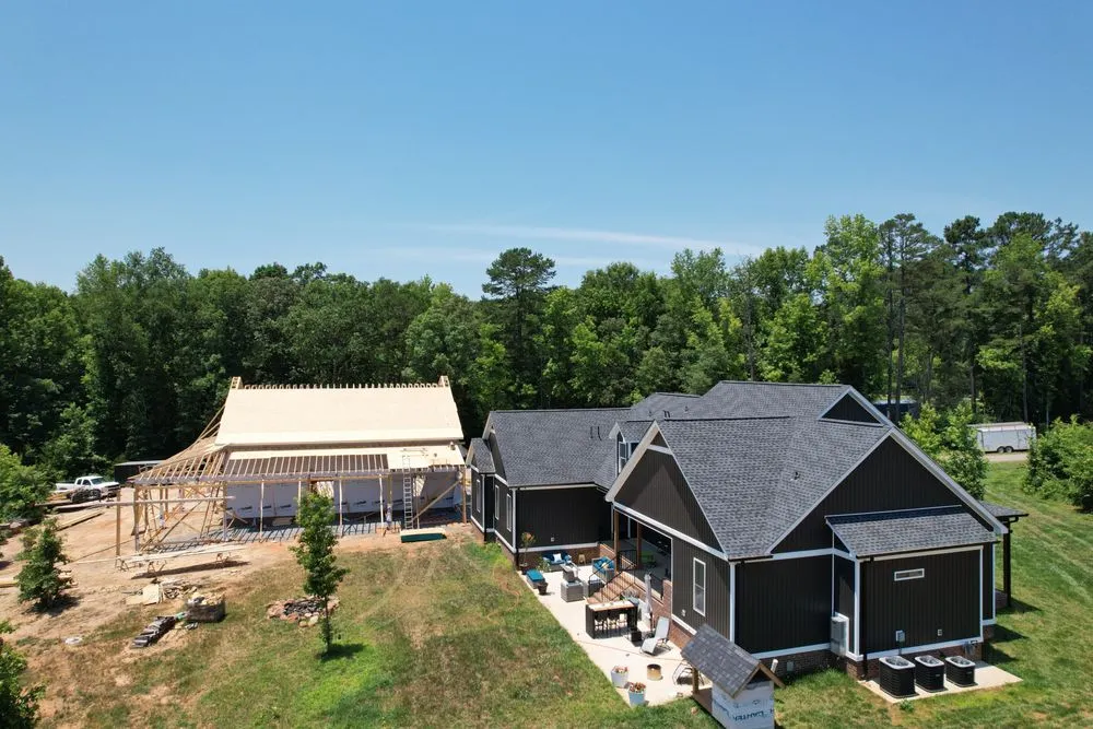 Licensed roof installation in Ft Lawn, SC by A & B Homes